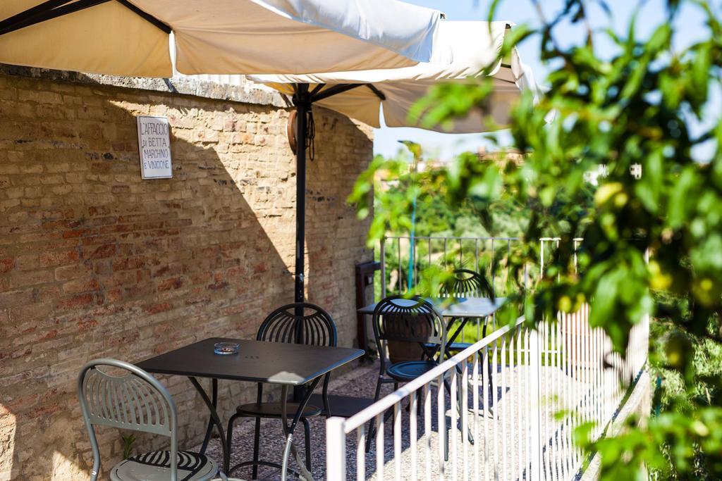 Hotel Porta Romana Di Luce Hotels Сієна Екстер'єр фото
